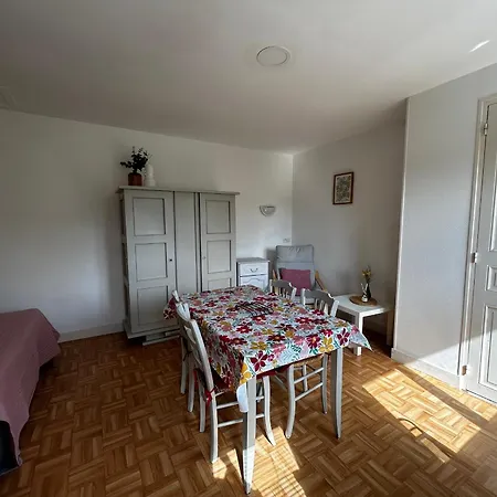 Cosy Avec Wifi, Jardin Et Parking A - Fr-1-541-188 *